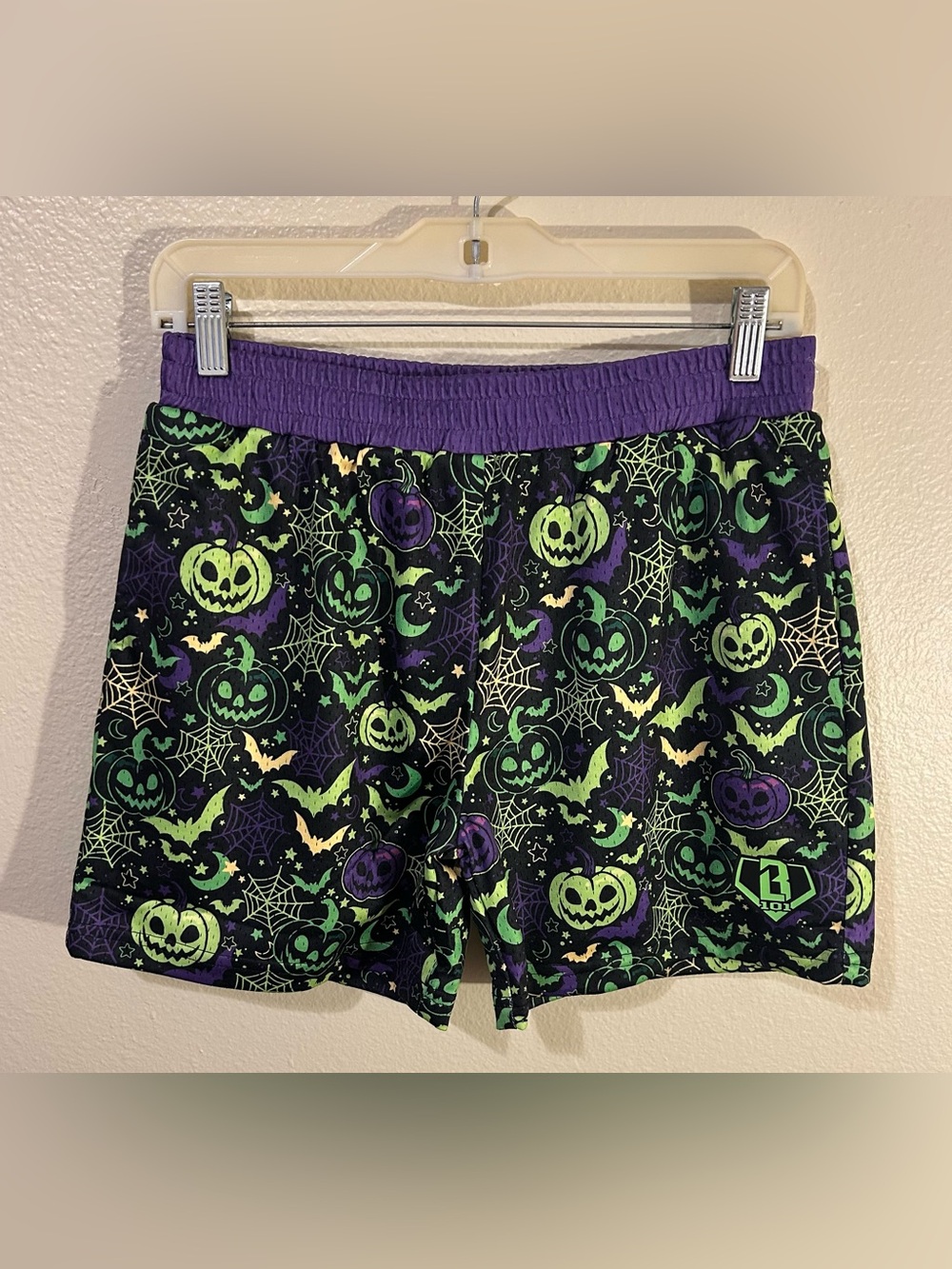 Baseball Lifestyle 101 - Spooky SZN Youth Shorts - Size Large NEW WITH TAGS